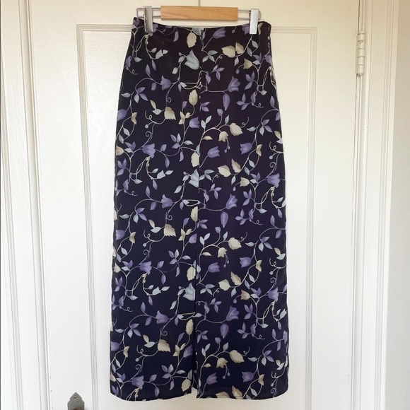 Vintage Maxi Skirt - Picture 9 of 10